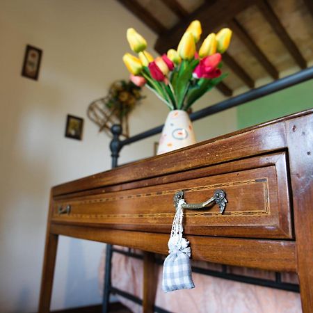 Agriturismo Biagiotti アッバディーア・サン・サルヴァトーレ エクステリア 写真