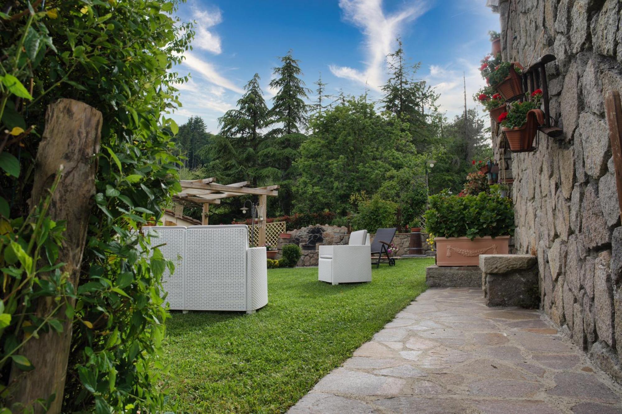 Agriturismo Biagiotti アッバディーア・サン・サルヴァトーレ エクステリア 写真